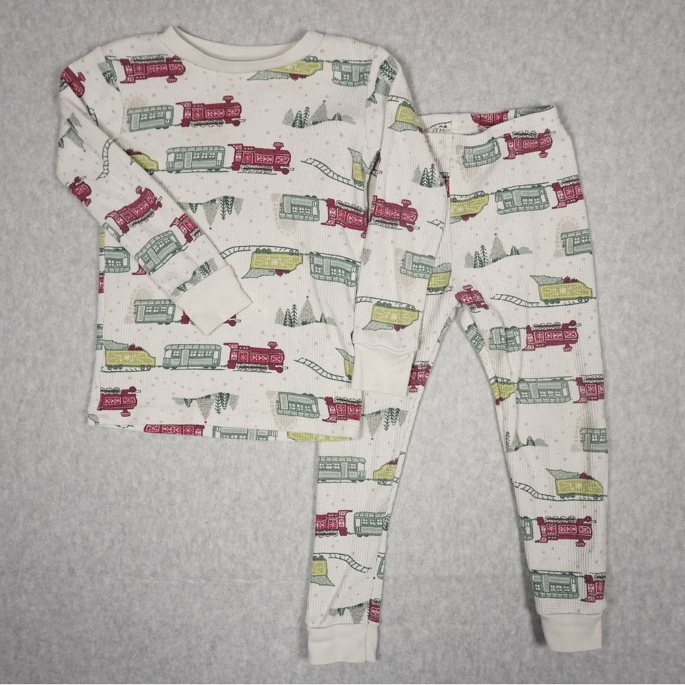 Carter’s Pajama Set Bundle - Picture 3 of 7